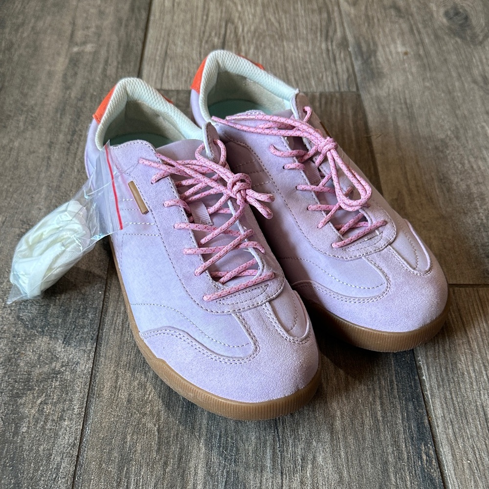 Women's Dr Scholl’s Be True Sneakers Lavender size 8.5